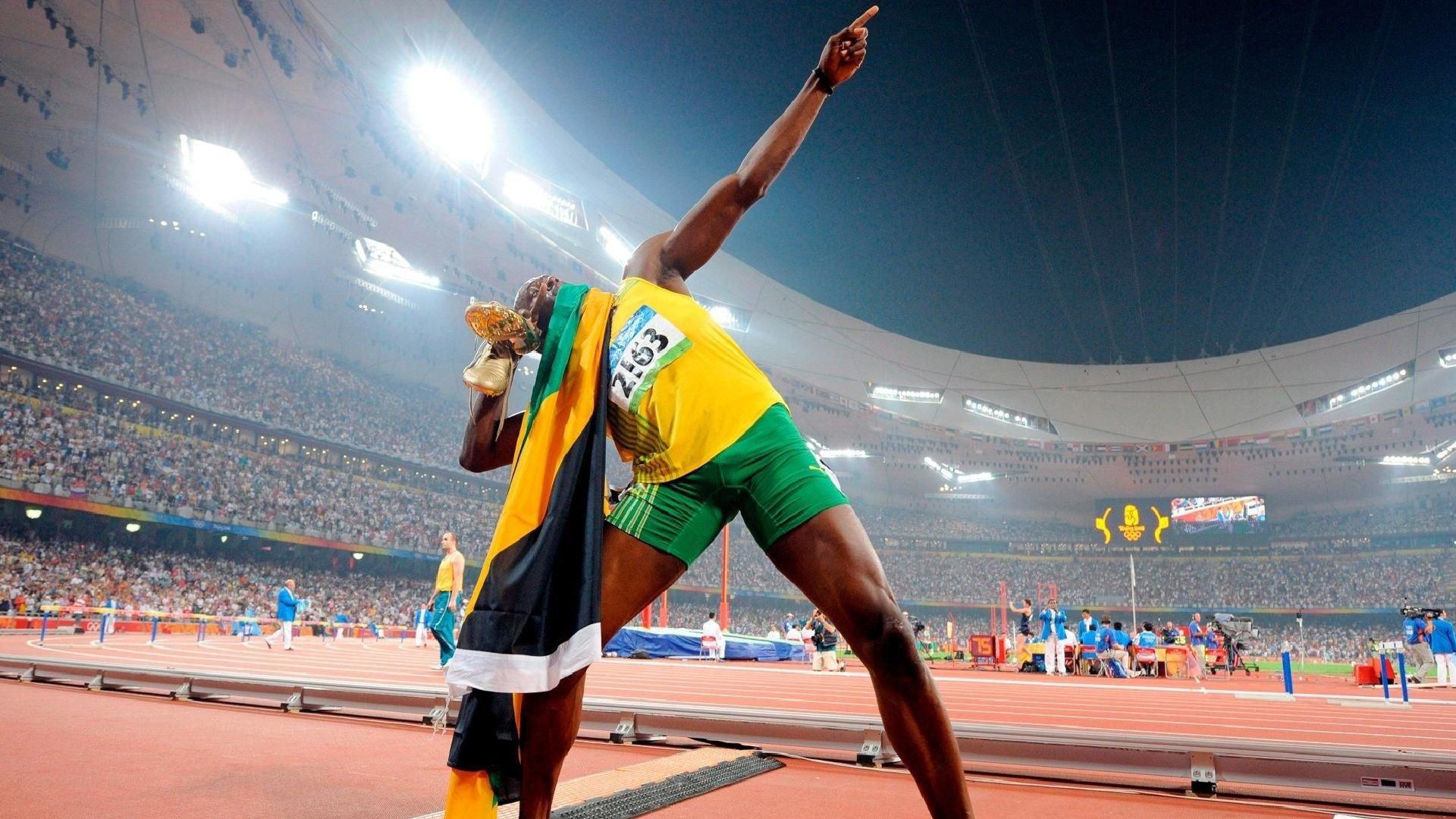 米兰体育|阿尔卡拉斯横扫对手晋级美网八强 卫冕冠军展现强大统治力