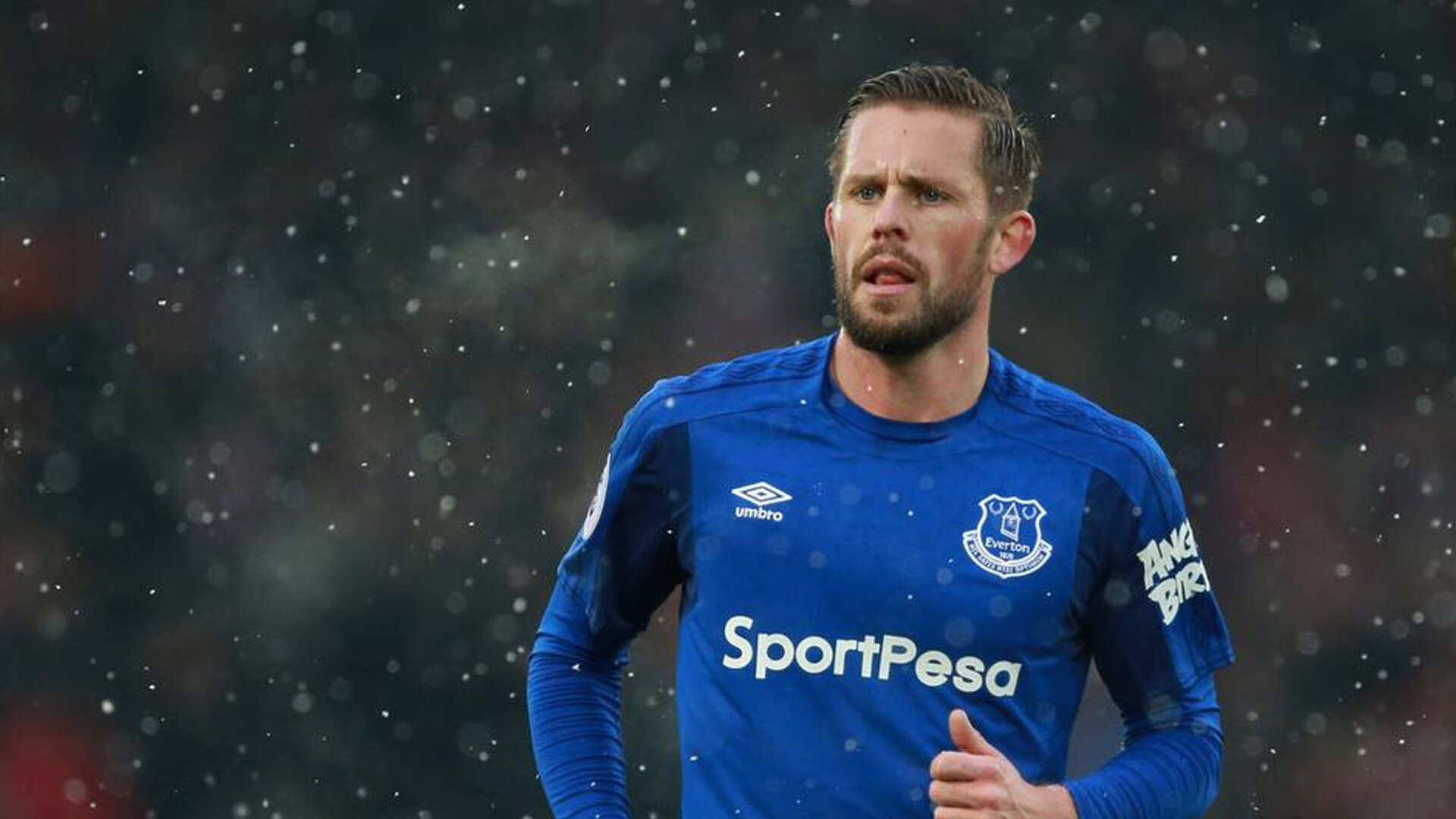 中超联赛第15轮，上海海港3-1逆转山东泰山，武磊梅开二度领跑射手榜【米兰体育官